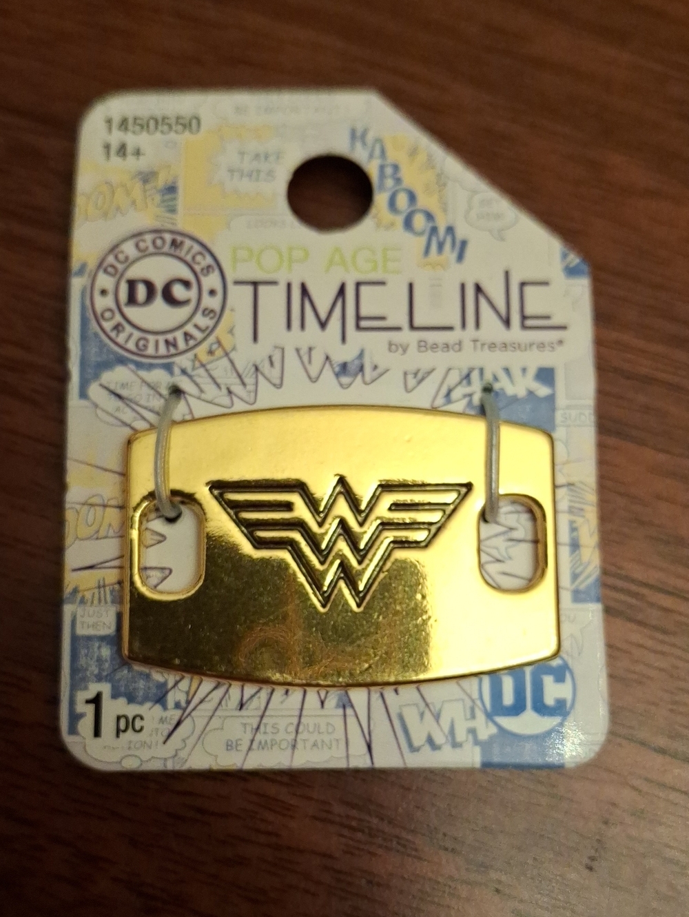 DC Comics Timelin Tag New Wonderwoman Shield